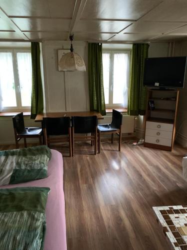 Linthal Apartment | Vista a los Alpes