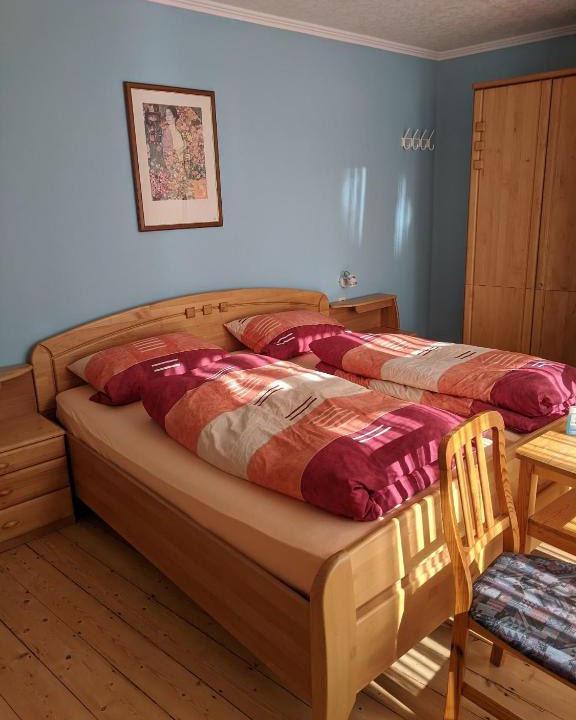 Poltersdorf Bed & Breakfast | Weingut Pension Hammes-Krüger