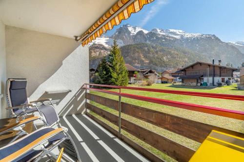 Blausee Apartment | With Mountain View & Balcony Kitchen Parking