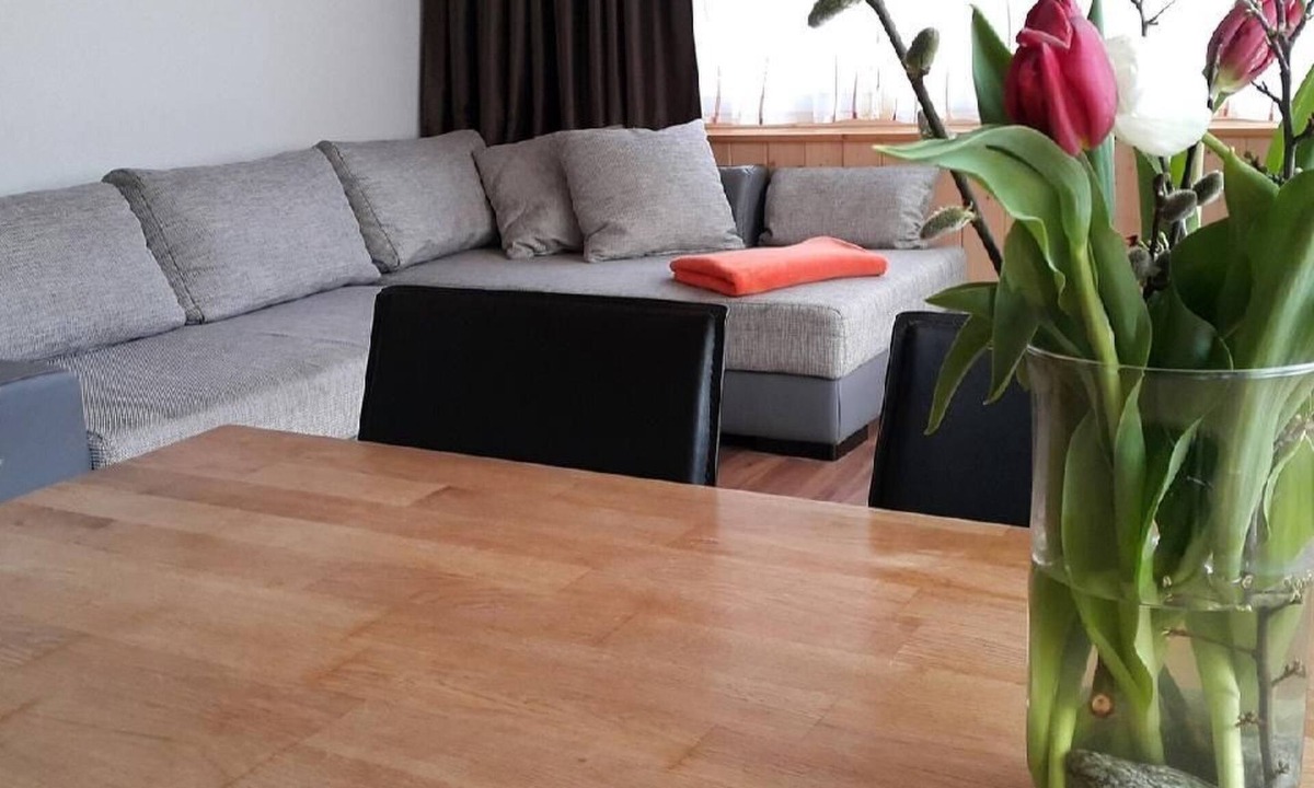 Wiler Apartment | Wohnung Mit 2 Schlafzimmern “Ürbach” by Interhome