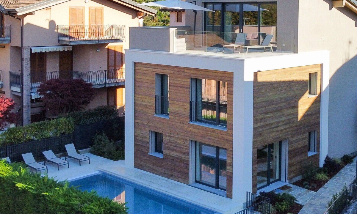 Colico Piano House | Wonderful private villa for 10 people with WIFI, A/C, private pool, terrace and pets allowed