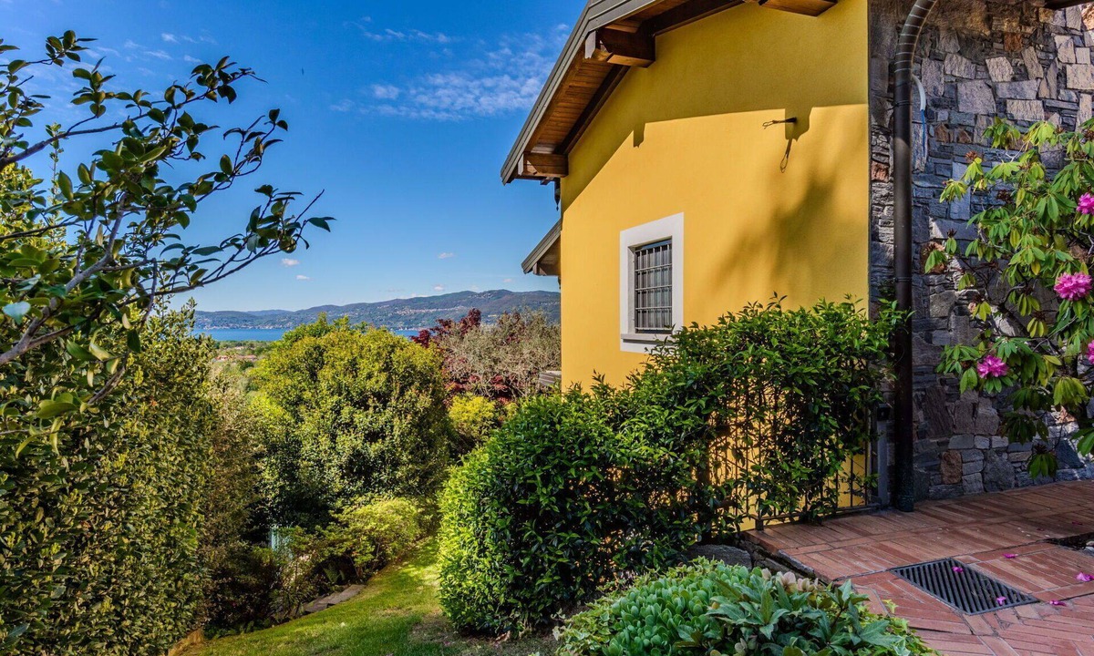 Besozzo House | Wonderful villa for 6 people with WIFI, A/C and TV
