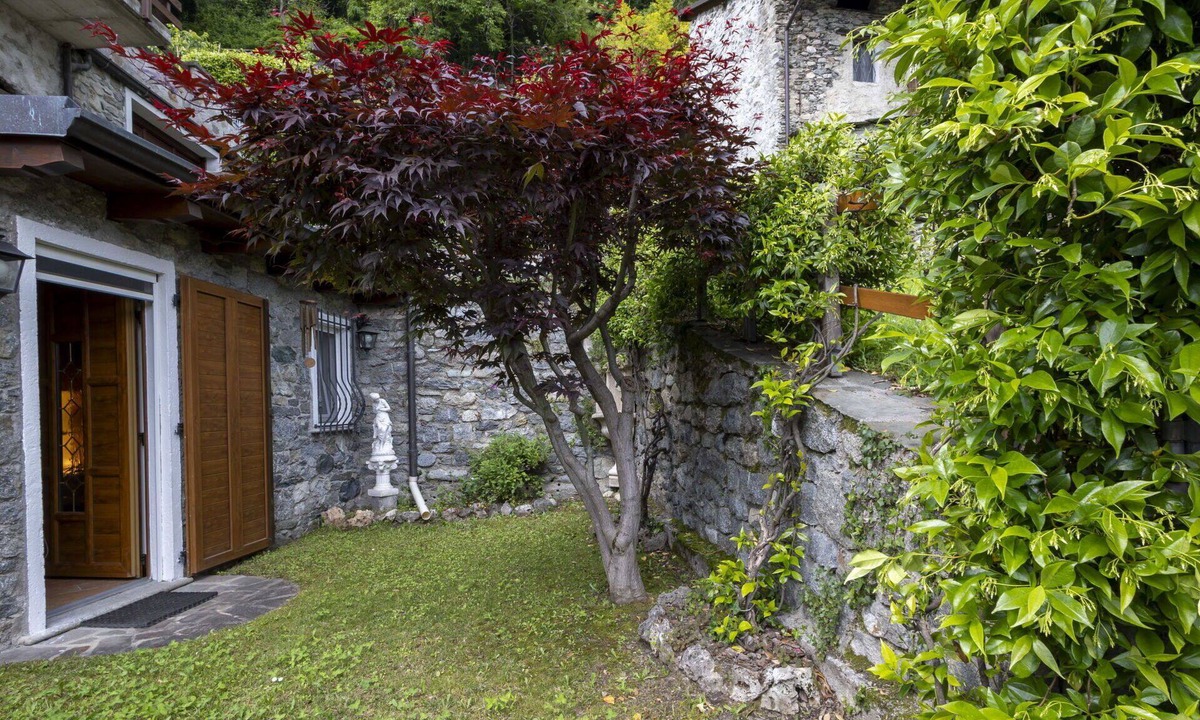 Valtellina House | Wonderful villa for 6 people with WIFI, TV, patio and pets allowed