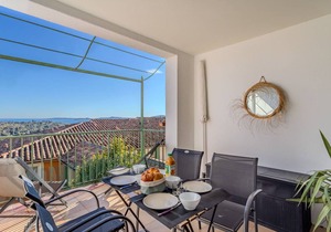 75 m² Apartment ∙ 2 bedrooms ∙ 6 guests in Grimaud