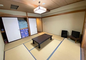 CHENDA INTERNATIONAL HOTEL in Ishiuchi