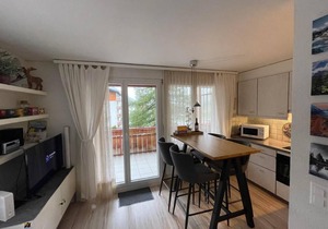 Gemmiblick holiday flat with large balcony