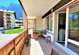Gemmiblick holiday flat with large balcony