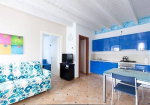 Holiday apartment San Felice del Benaco for 1 - 4 persons with 1 bedroom - Holiday apartment in one