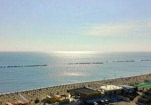 Large three-room apartment with excellent sea view in Comacchio