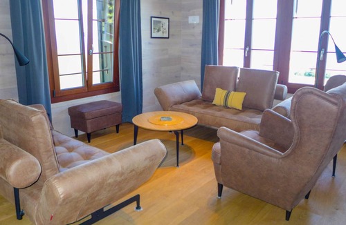 Bullet Villa | 100 m² Villa ∙ 1 bedroom ∙ 6 guests
