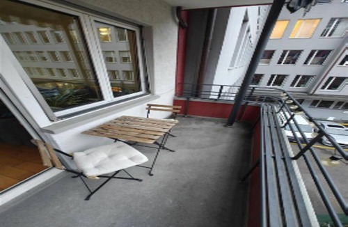 Center Apartment | 2-Bedroom Apartment in Central Zurich