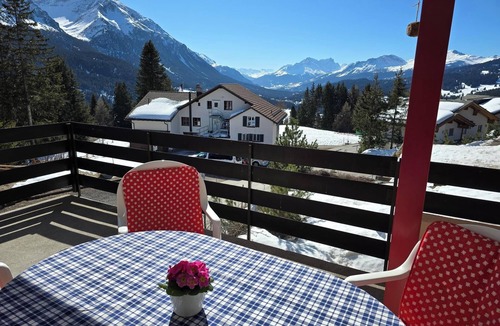 Valbella Apartment | 4 ½ room vacation apartment Barlangia Hoijer for up to 6 people in Valbella