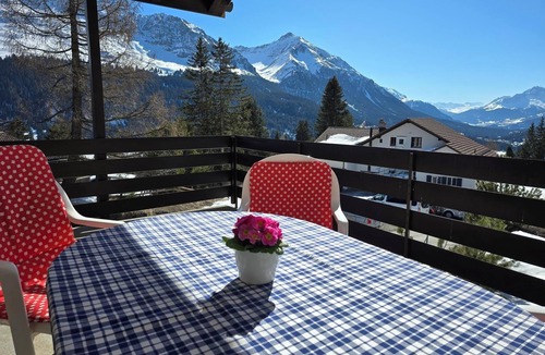 Valbella Apartment | 4 ½ room vacation apartment Barlangia Hoijer for up to 6 people in Valbella