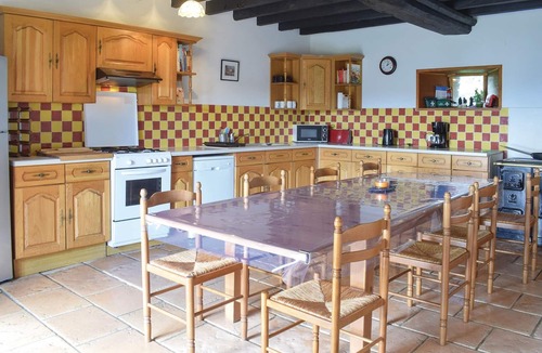 Saint-Clement-Rancoudray House | 5 bedroom accommodation in St.Clement Rancoudray