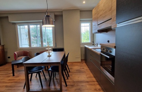 Como Apartment | 5 stars relax in luxury Villa close to the city center and Lake.