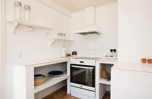 Tejn House | 6 bedroom accommodation in Allinge