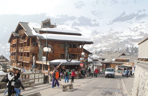 Verbier Apartment | A MODERN VERBIER LUXURY IN HAMEAU RANGE
