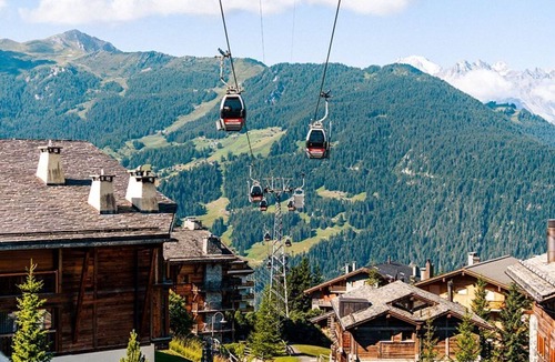 Verbier Apartment | A MODERN VERBIER LUXURY IN HAMEAU RANGE