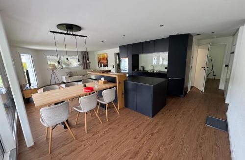 Soerenberg Apartment | Abendrot- grosse moderne und stilvolle Ferienwohnung im Bergdorf Sörenberg