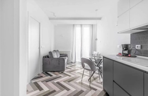 Casoretto Apartment | AC61 [Lambrate-Loreto] Modern Central