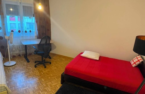 Les Acacias Apartment | Affordable large private room in an apartment, suitable for couples