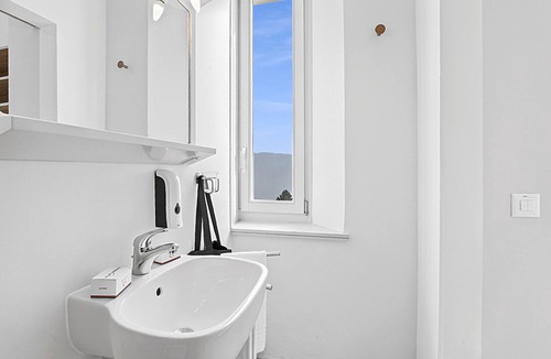Agra Hotel | Agra 7 (Lugano), double, Private Bathroom, Agra -Lugano, Switzerland