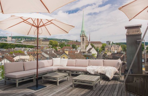Niederdorf Apartment | Airhome Limmatquai River View Apartment