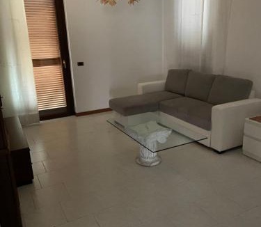 Cardano al Campo Apartment | Al Campo
