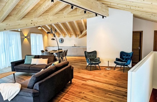 Zermatt House | Alsuki Bellevue Apartment "C by Interhome