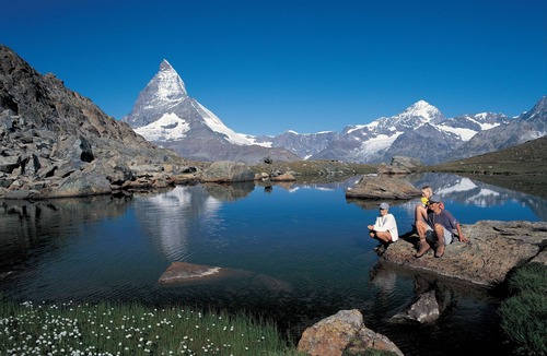 Zermatt House | Alsuki Bellevue Apartment "C by Interhome