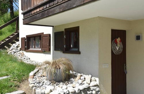 Churwalden Apartment | Am Sonnenhang Appartement/Fewo, Dusche, WC Appartement/Fewo, Dusche, WC by Interhome