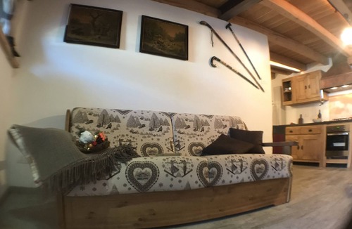 Troil House | Ancient charming house in a central position