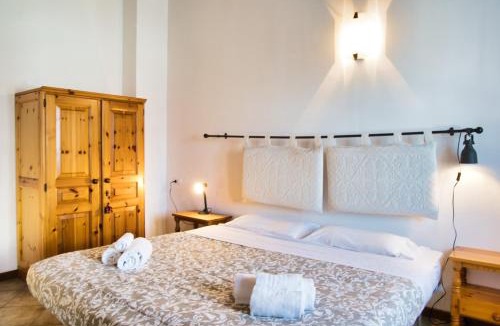 Maggio Apartment | Anemone - trilocale in verde con vista montagne