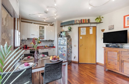 Angera Apartment | Angera Relax & Pool - Lake Maggiore Retreat, Angera, Italy