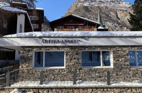 Zermatt House | Annex Antika