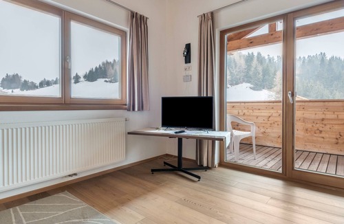 Compaccio Apartment | Apartment "Sabina Birke" in the Nature Park Right by Seiser Alm