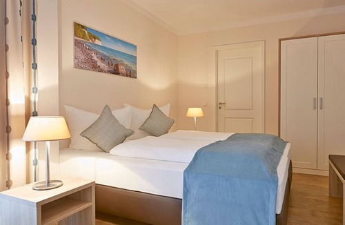 Boergerende-Rethwisch Apartment | Aparthotel Waterkant Suites, Suite 3-55 for up to 6 people.