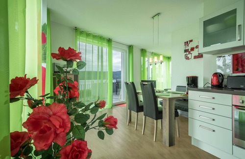 Sipplingen Apartment | Apartment "Rose" with Large Balcony and Stunning Lake, Forest, and Mountain Views