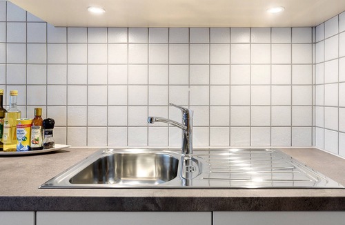 San Pancrazio Apartment | Apartment "Eschenleit Garden View" with Balcony and Wi-Fi