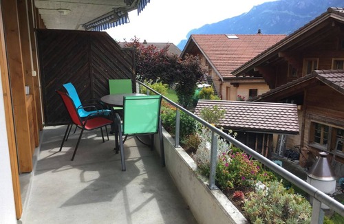 Ringgenberg Apartment | Apartment ∙ 2 bedrooms ∙ 6 guests