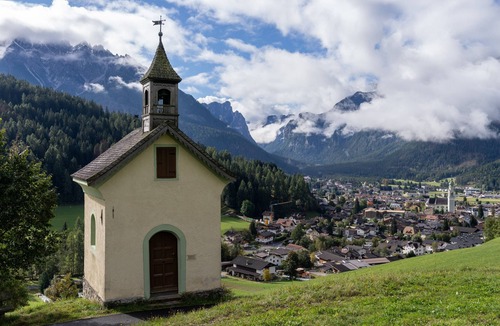 Valle San Silvestro Apartment | Apartment 'Altmessnerhof Glücksklee' with Mountain View, Shared Terrace and Wi-Fi