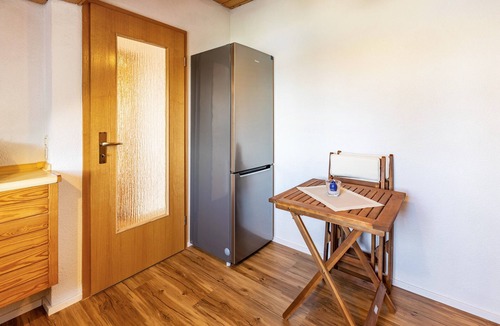 Ohningen Apartment | Apartment 'Anne' with Lake View, Balcony and Wi-Fi
