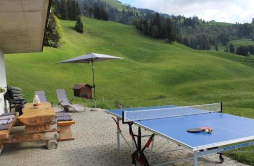 Nuegg Apartment | Apartment Gsässweid by Interhome
