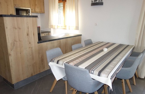 Nendaz Apartment | Apartment in Swiss Alps near Cable Car