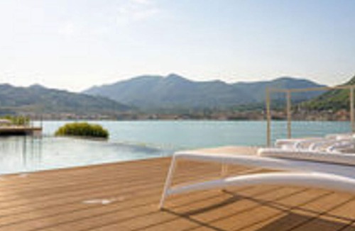 San Felice del Benaco Apartment | Apartment in San Felice del Benaco with pool
