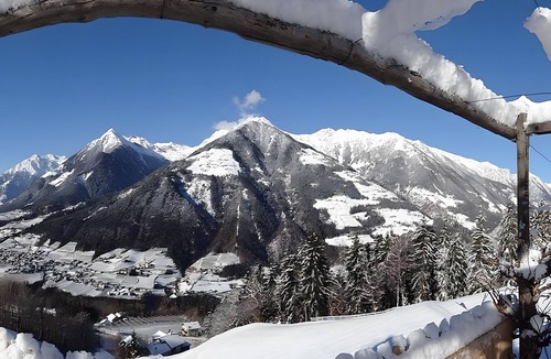 Schenna Apartment | Apartment 'Lechnerhof Appartement Enzian' with Mountain View, Private Terrace and Wi-Fi