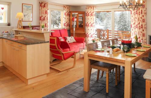 Champex-Lac Apartment | Apartment Les Combins apt- 23 by Interhome