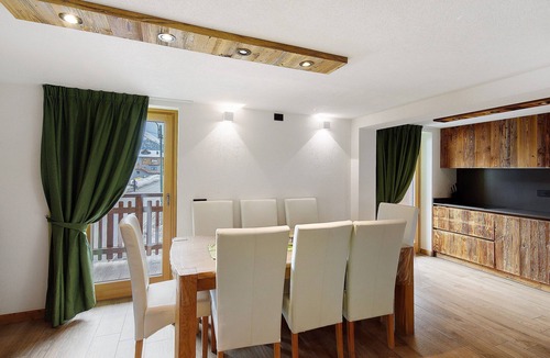 San Rocco Ski Chalet | Apartment 'Monte Vago' with Mountain View, Balcony and Wi-Fi