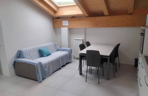 Rovere Veronese Apartment | Apartment near Verona with Mountain Views