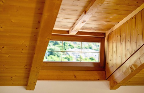 Silandro Apartment | Apartment 'Residence Schnatzhof D13' with Mountain View, Shared Pool and Wi-Fi